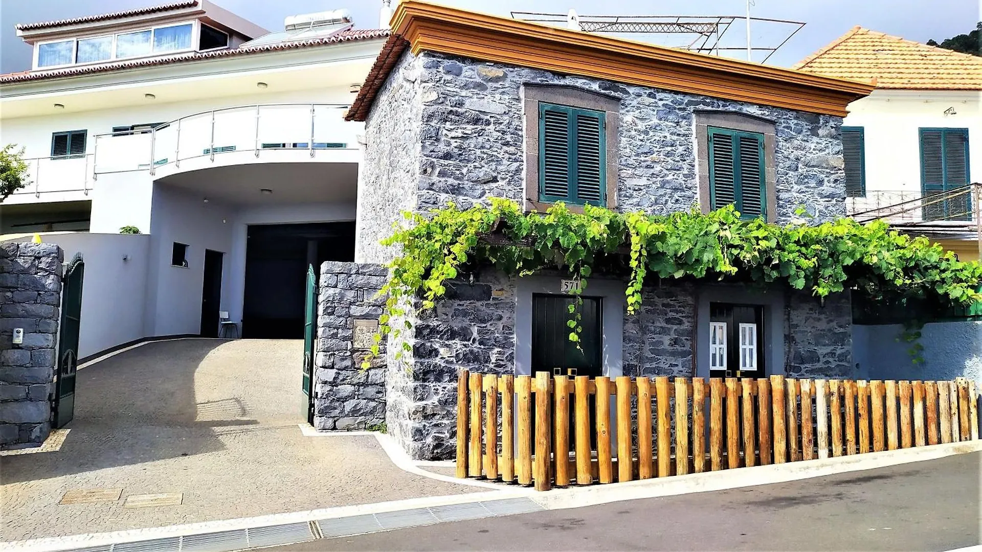 Ferienhaus Casa Lugar Da Ribeira Mit Dachterrasse Campanario