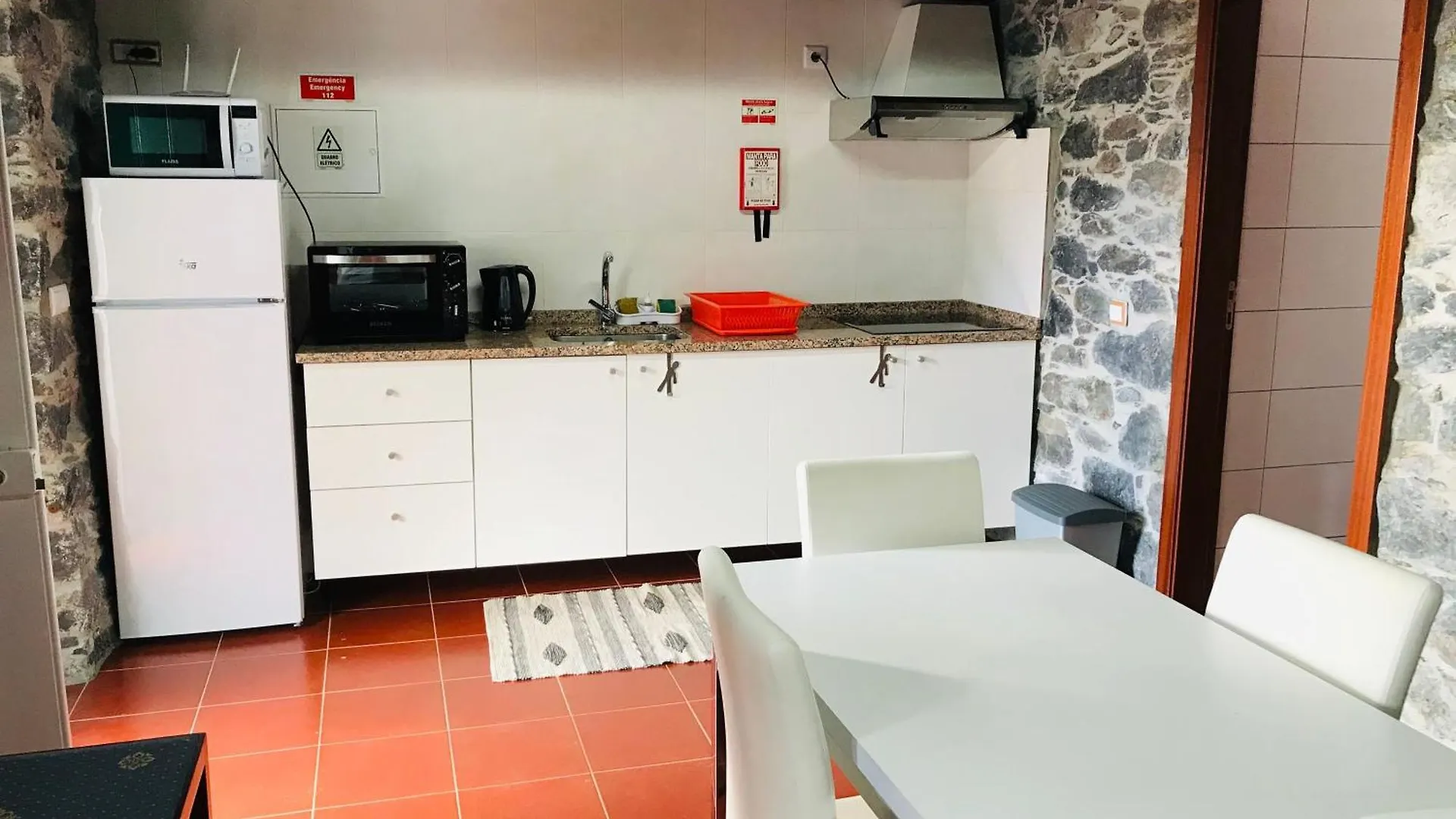 Ferienhaus Casa Lugar Da Ribeira Mit Dachterrasse Campanario